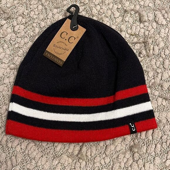 C.C Other - NWT C.C winter beanie. Reversible‎